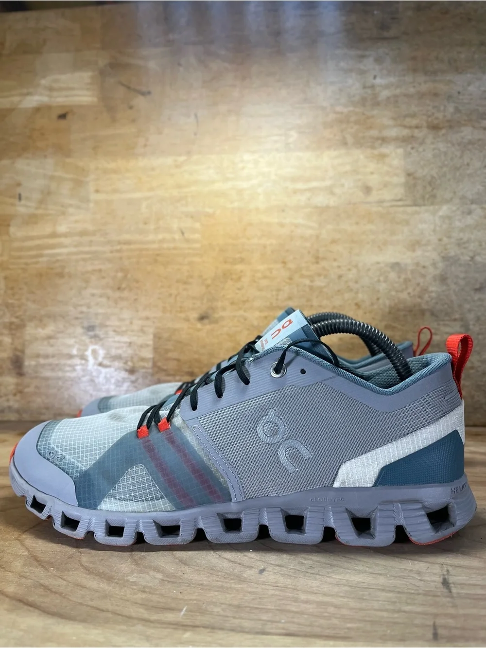 On Cloud X Shift LIGHTWEIGHT Womens Size 10.5 Running Shoes Sneakers Gray
